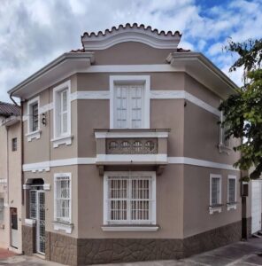 دهان طلاء خارجي